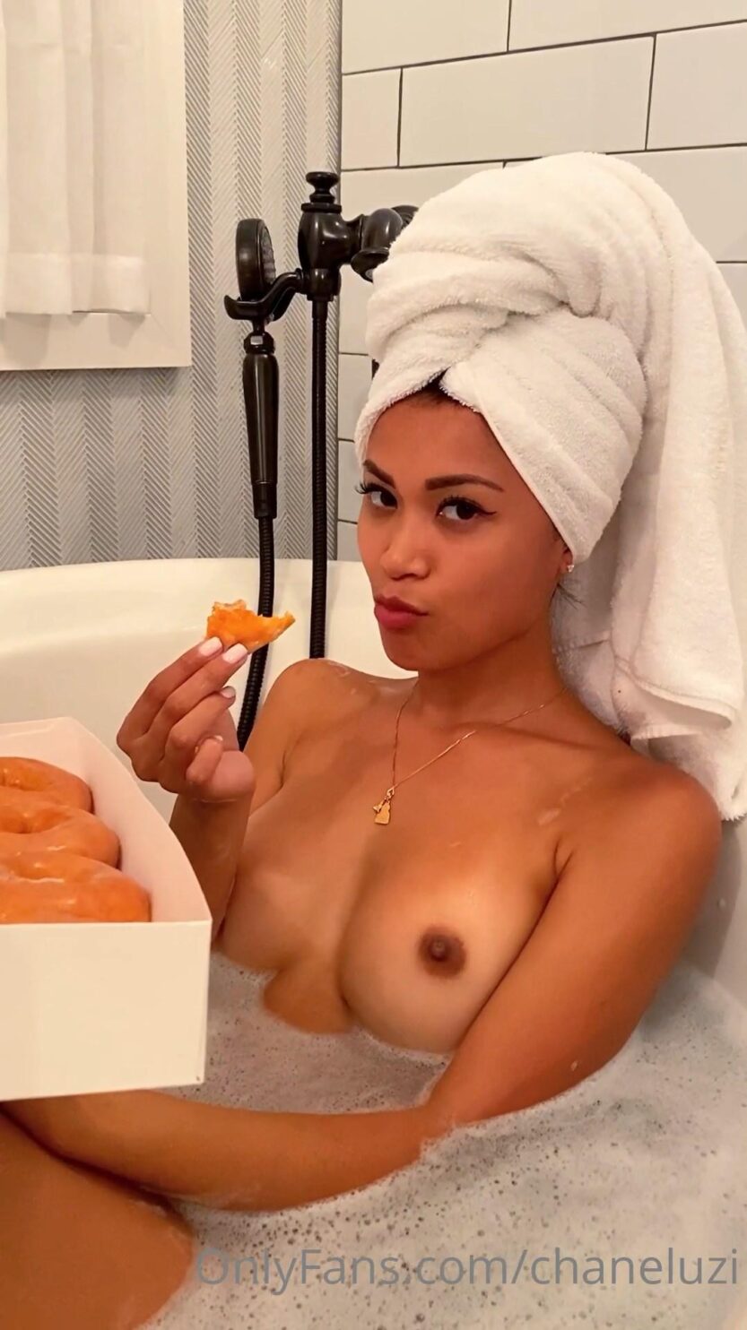Leaked Nude Bathtub Chanel Uzi Video chanel uzi