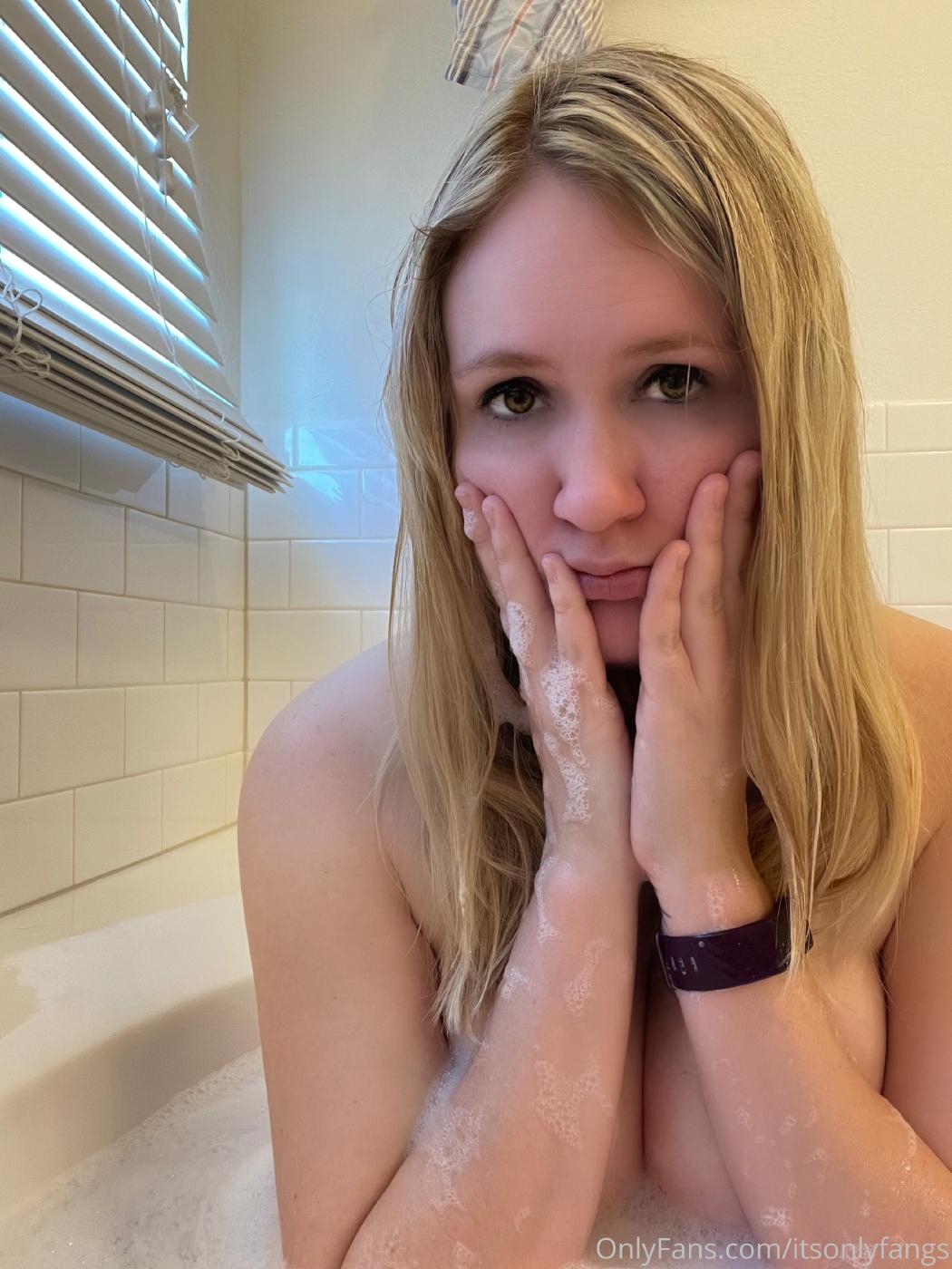 fangs nude shower onlyfans content leaked WEKCGH