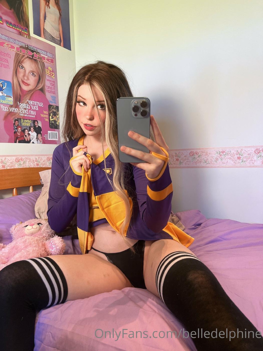 belle delphine cheerleader outfit onlyfans set leaked LZZXMY