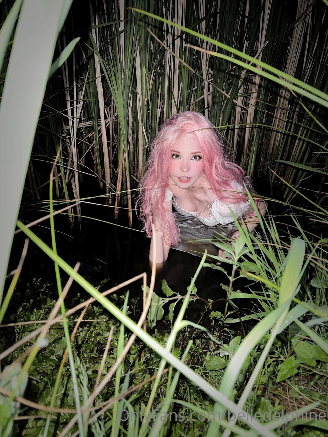 belle delphine spooky lake and shower onlyfans set leaked RUGGHW