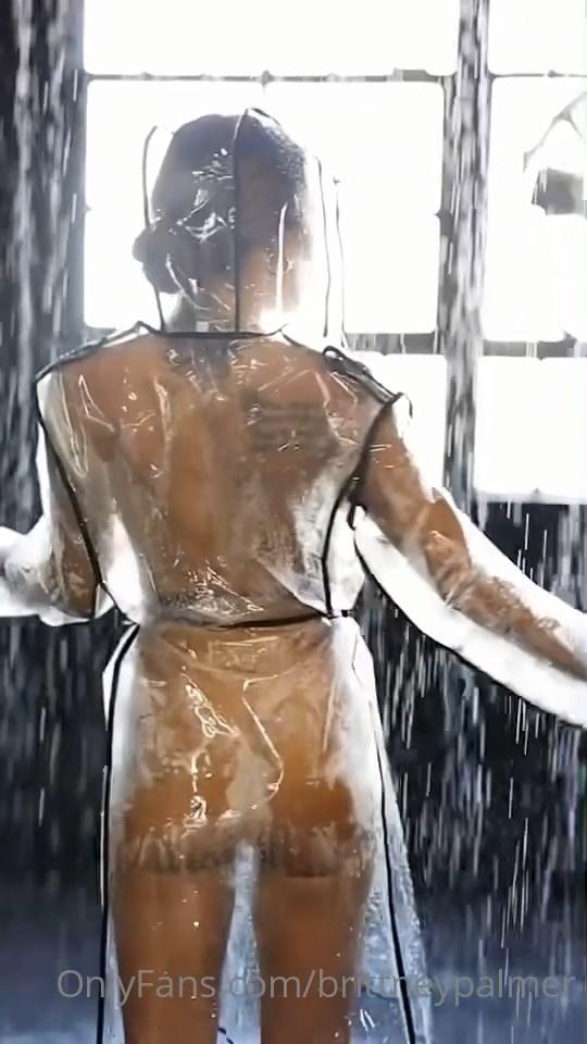 brittney palmer nude raincoat onlyfans video leaked CKRYYX