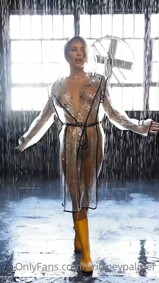 brittney palmer nude raincoat onlyfans video leaked YBERVI