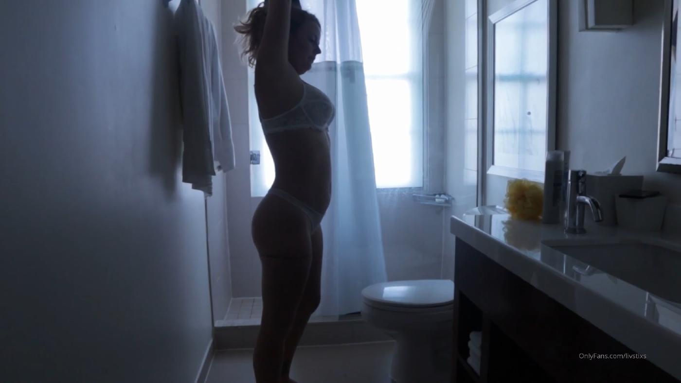 livstixs nude lingerie strip shower onlyfans video leaked ACIVCL