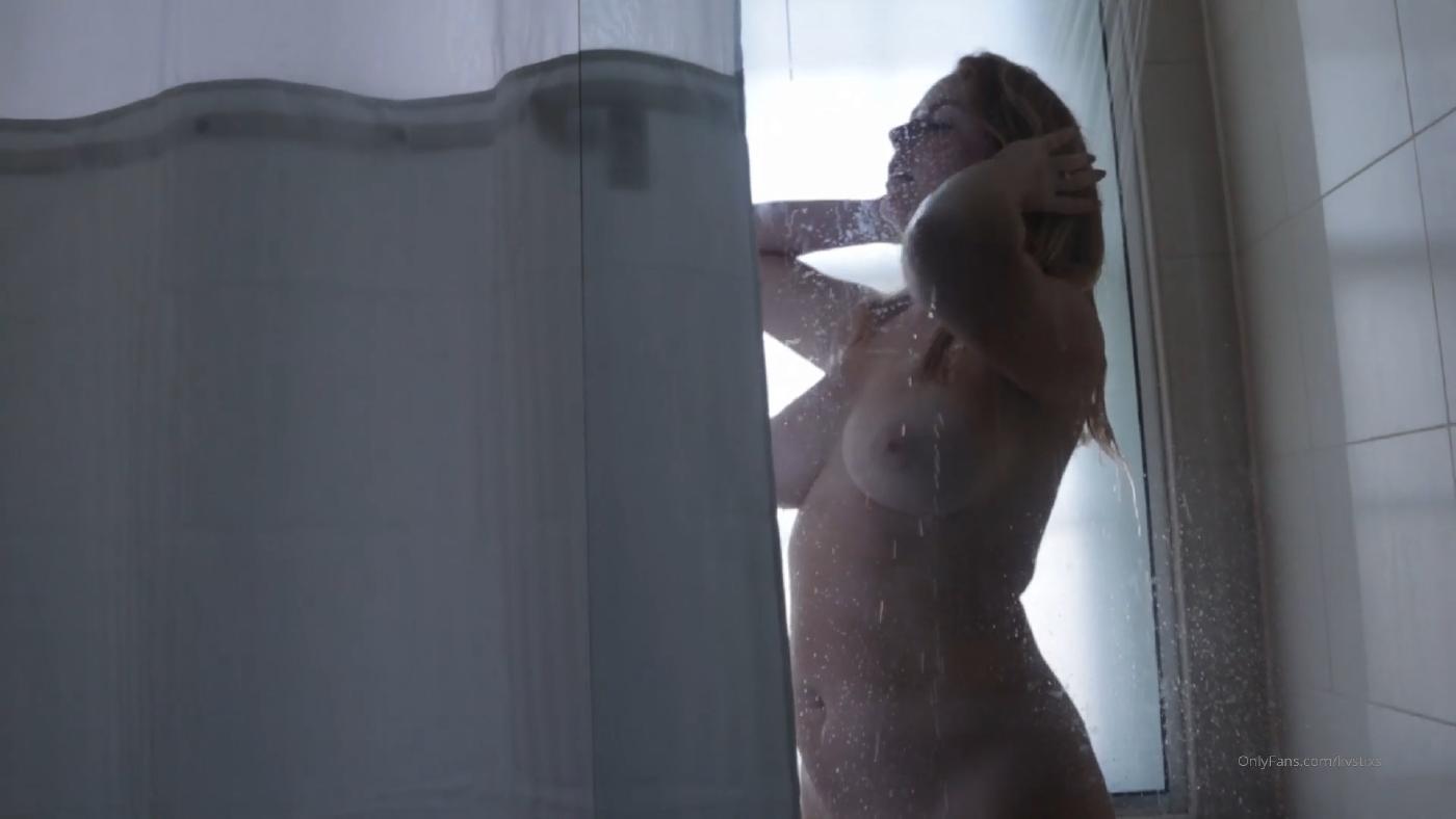livstixs nude lingerie strip shower onlyfans video leaked VVVKOD