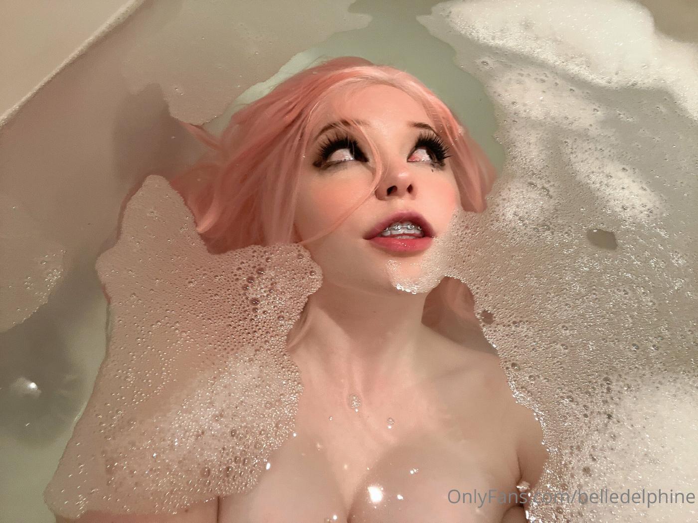 belle delphine spooky lake and shower onlyfans set leaked XXULKA
