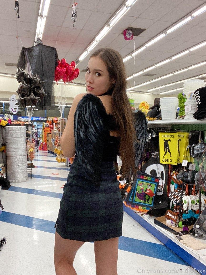 indiefoxx sexy dress skirt selfies onlyfans set leaked QQIXFK